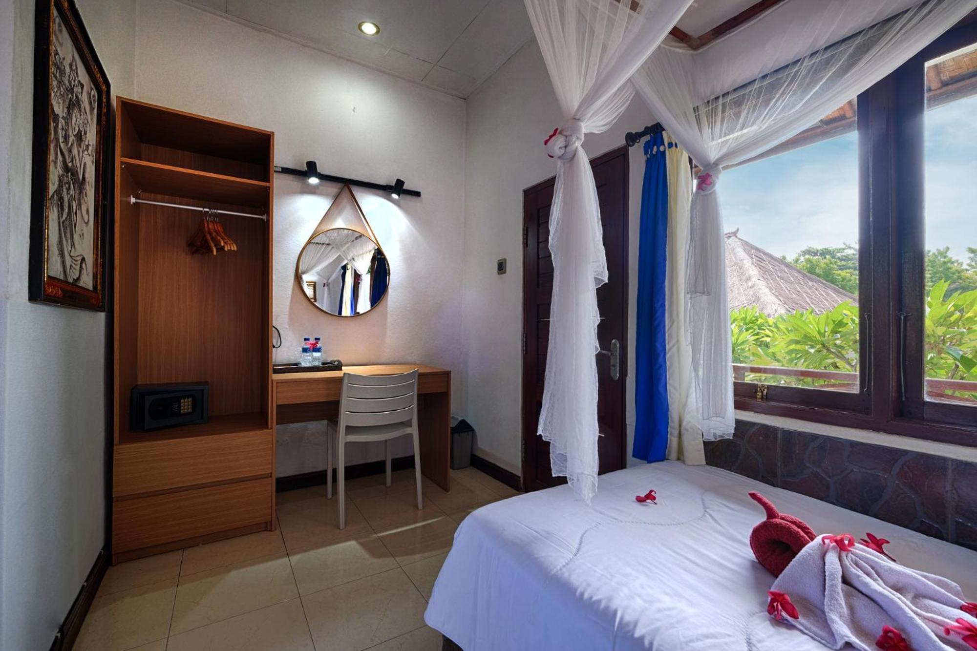 Matahari Tulamben Resort, Dive & Spa Exterior photo